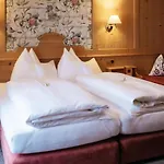 Hotel Kristall Lech am Arlberg