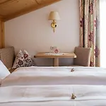 Hotel Kristall Lech am Arlberg