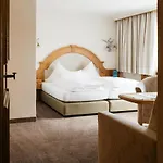 Hotel Kristall Lech am Arlberg