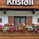 Hotel Kristall 3*