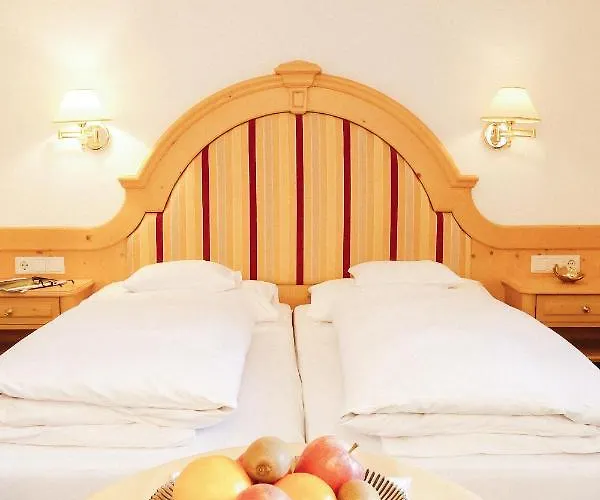 Kristall Ξενοδοχείο 3*